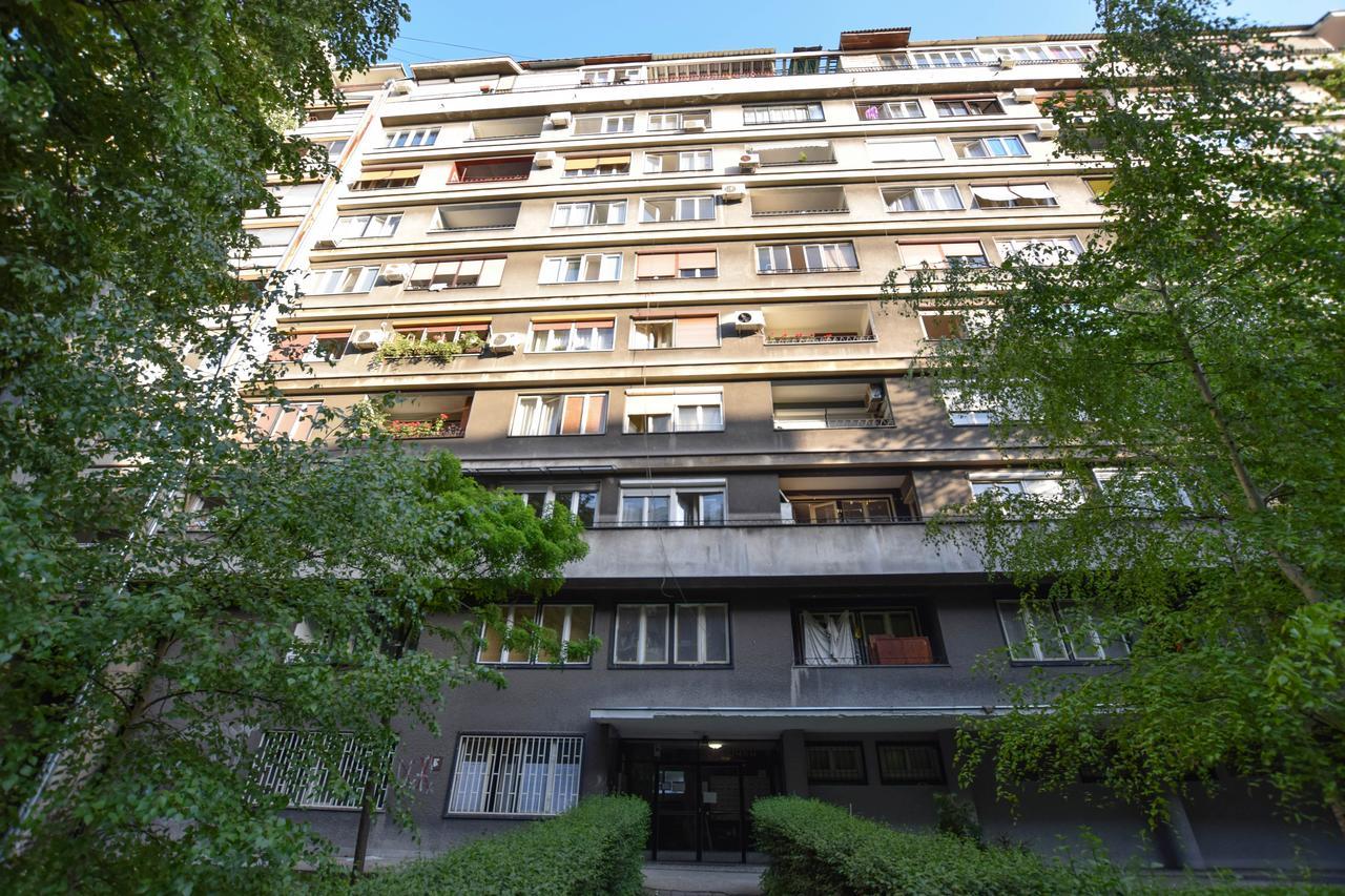 Star Apartment *